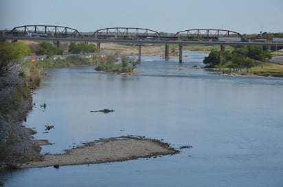 Piedras Negras: Consumo de agua triplica recomendación de la ONU