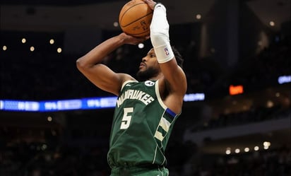 Sin Giannis Antetokounmpo, los Bucks ganan el primer partido de playoffs