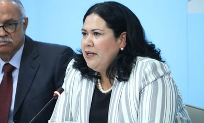 Senadora que pasó por 3 grupos en el Senado regresa para respaldar a AMLO en Fondo de Pensiones