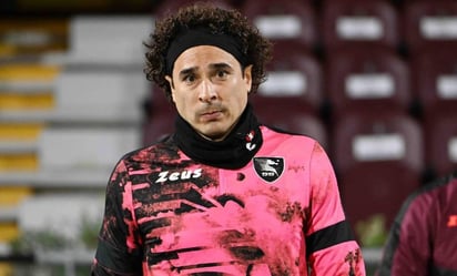 Guillermo Ochoa nuevamente no fue convocado por la Salernitana