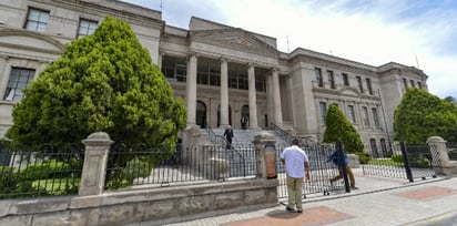 La Benemérita Escuela Normal se compromete a fortalecer la educación socioemocional de los docentes en respuesta a casos de violencia y acoso