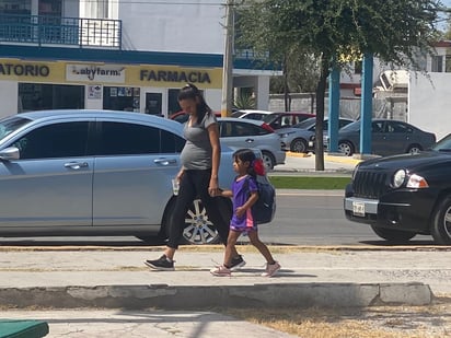 Madres adolescentes son reflejo de omisión de cuidados