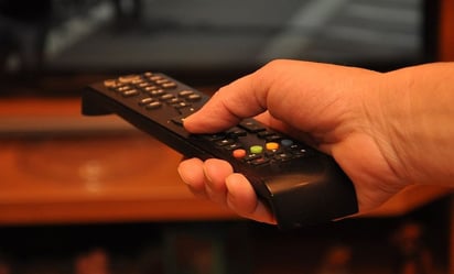 Para qué sirven los botones de colores del control de la TV