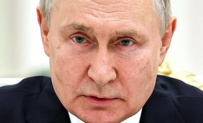 Inteligencia de EU sugiere que Putin no habría ordenado la muerte de Navalny en prisión: WSJ