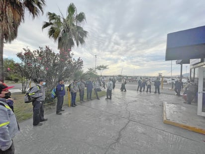 Banda delictiva acecha a los guardias de AHMSA y Ferromex