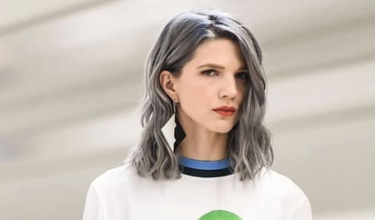 Transforma tu cabello canoso: ¿Cuánto tiempo debe permanecer el tinte?: Con esta guía práctica, podrás darle a tu melena un cambio de color perfecto y duradero.