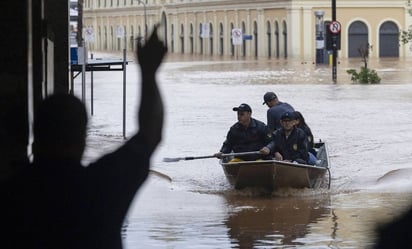 Suben a 76 los muertos por las inundaciones en el sur de Brasil