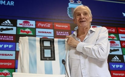 Muere a los 85 años, César Luis Menotti, histórico entrenador argentino