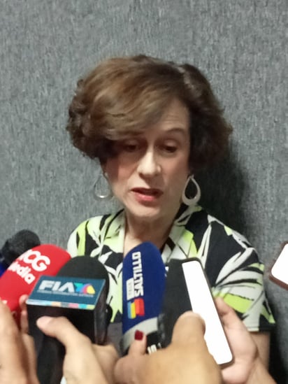 Denise Dresser califica a Sheinbaum como una 'bola de demolición'