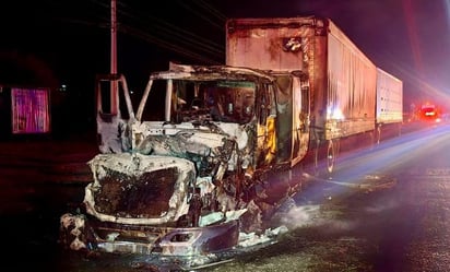 Zacatecas amanece con 9 cuerpos tirados en Fresnillo y dos bloqueos carreteros