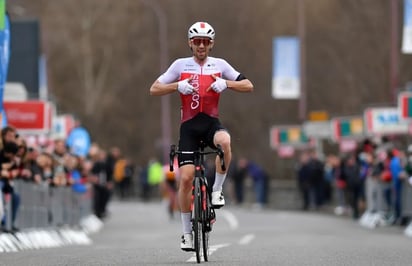 Benjamin Thomas se adjudica la quinta etapa en Lucca, Pogacar sigue líder