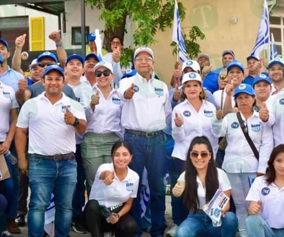 Dávila recibe apoyo de las mujeres, por sus acciones y capacidad