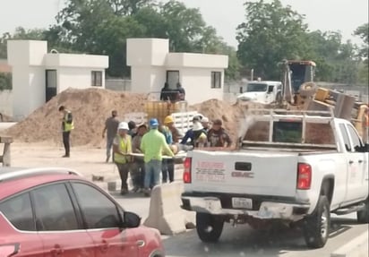 Trabajador resulta lesionado tras accidentarse en retro excavadora