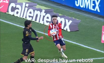 Comisión de Árbitros explica por qué invalidaron el gol de Chivas contra Toluca