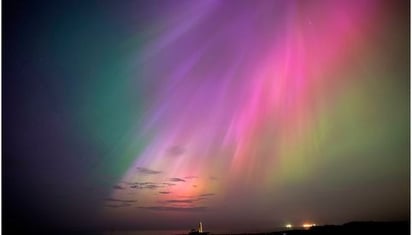 Tormenta geomagnética continuará el fin de semana; prevén más auroras boreales en América y Europa