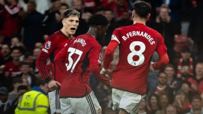 Manchester United se levanta y se aferra a Europa