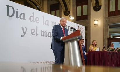 AMLO agradece apoyo del magisterio nacional; 'son parte del proceso de transformación en el país', dice