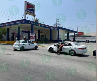 Taxista desesperado provoca accidente en la avenida Industrial