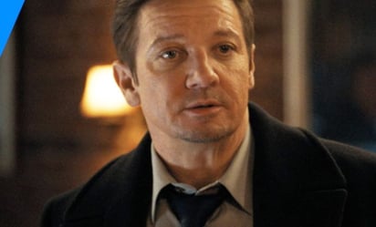 Jeremy Renner es tratado como 'niño actor' en el set, luego de su accidente