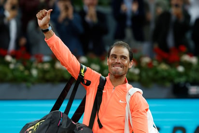 Nadal llega a París para comenzar los entrenamientos para Roland Garros