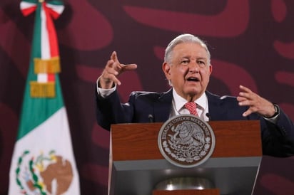 AMLO pide tener cuidado con las promesas que hace la oposición