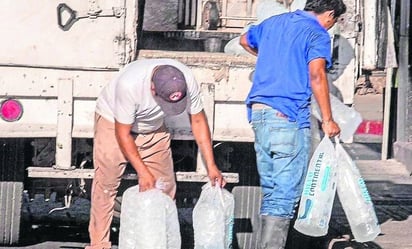 Apagones y falta de agua pegan a la producción de hielo, esperan que se normalice en julio