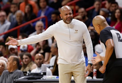 Despiden los Cavaliers a Bickerstaff tras quedar eliminados en la segunda ronda de los “playoffs”