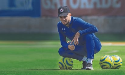 Cruz Azul va sin centro delantero a la final