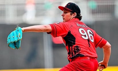 Trevor Bauer se queda en Diablos Rojos hasta el fin de la temporada