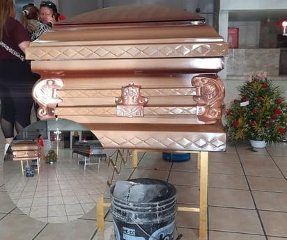 Negligencia fue de familia y adeuda servicios funerarios