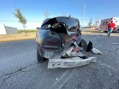 Chofer inexperto de ODEL envía al hospital a septuagenario y a su nieta