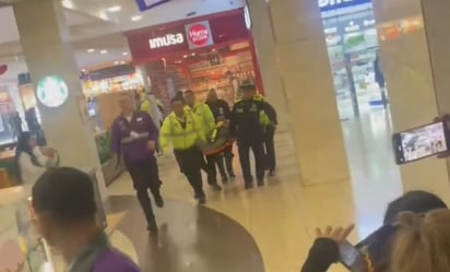 Feminicidio en centro comercial desata indignación en Colombia