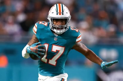 Firma Jaylen Waddle una extensión de contrato con Miami Dolphins por 84.75 mdd