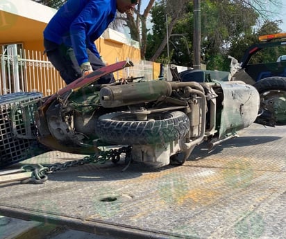 Dos jóvenes resultaron heridos en accidente de motocicleta en Monclova