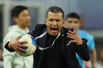 Jaime Lozano afirma que nadie le impone reglas como seleccionador de México