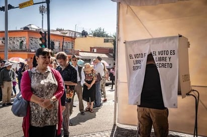 Faustino recomendó salir cubierto e hidratado a votar mañana