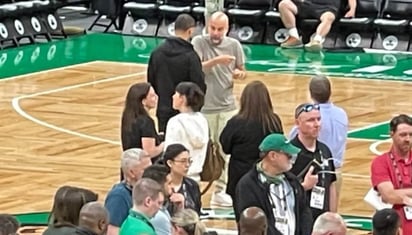 Guardiola se reencuentra en Boston con Mazzulla en la víspera de las Finales de la NBA