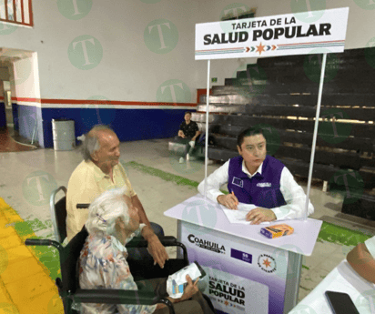 Abuelitos utilizarán tarjeta de Salud Popular en agosto 