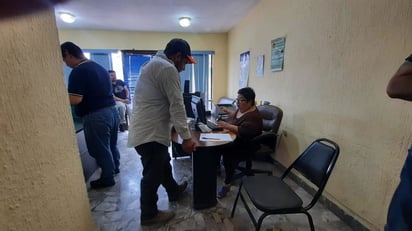 147: 500 hijos de obreros quedaron inscritos para beca escolar del Estado