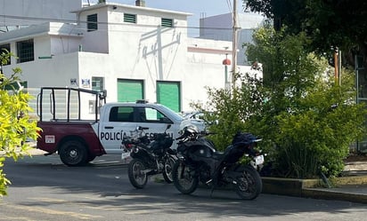 Matan a mujer y abandonan su cuerpo en una jardinera en la ciudad de Puebla