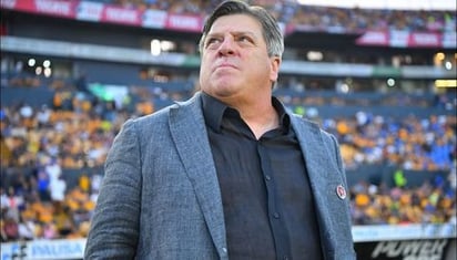 Miguel Herrera se aleja de las canchas para ser comentarista de televisión