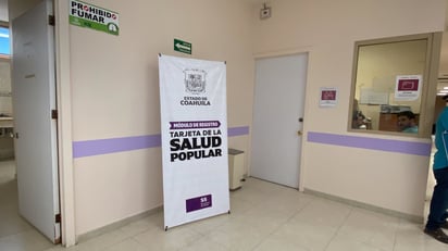  Módulo de tarjeta de salud popular en hospital Amparo Pape