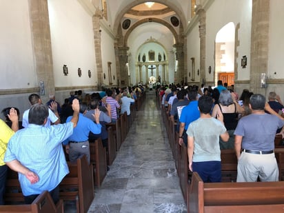 Sacerdote invita a actuar como Dios quiere con actos de amor