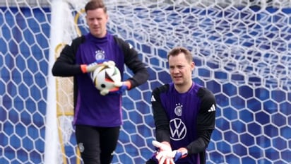 Alemania: Neuer pide unión a Ter Stegen para evitar debates