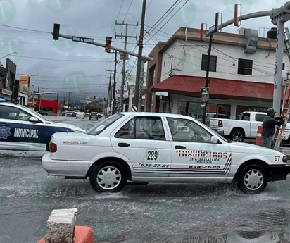 La demanda de taxis se dispara a consecuencia de las lluvias