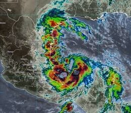 Pronostican lluvias torrenciales e intensas hoy viernes en más de 20 estados