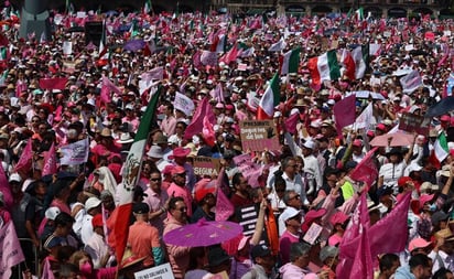 AMLO llama a la 'marea rosa' a recomponerse, tras el triunfo de Claudia Sheinbaum