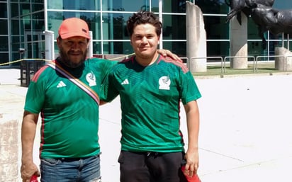 A los hinchas mexicanos ni el calor los aleja del ‘Tri’