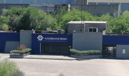 Más bajas de personal de confianza en AHMSA, ahora son los bomberos