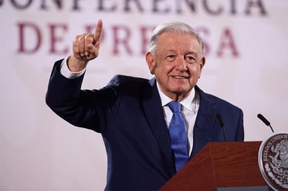 AMLO se arrodillará para agradecer tras entregar la presidencia a Sheinbaum